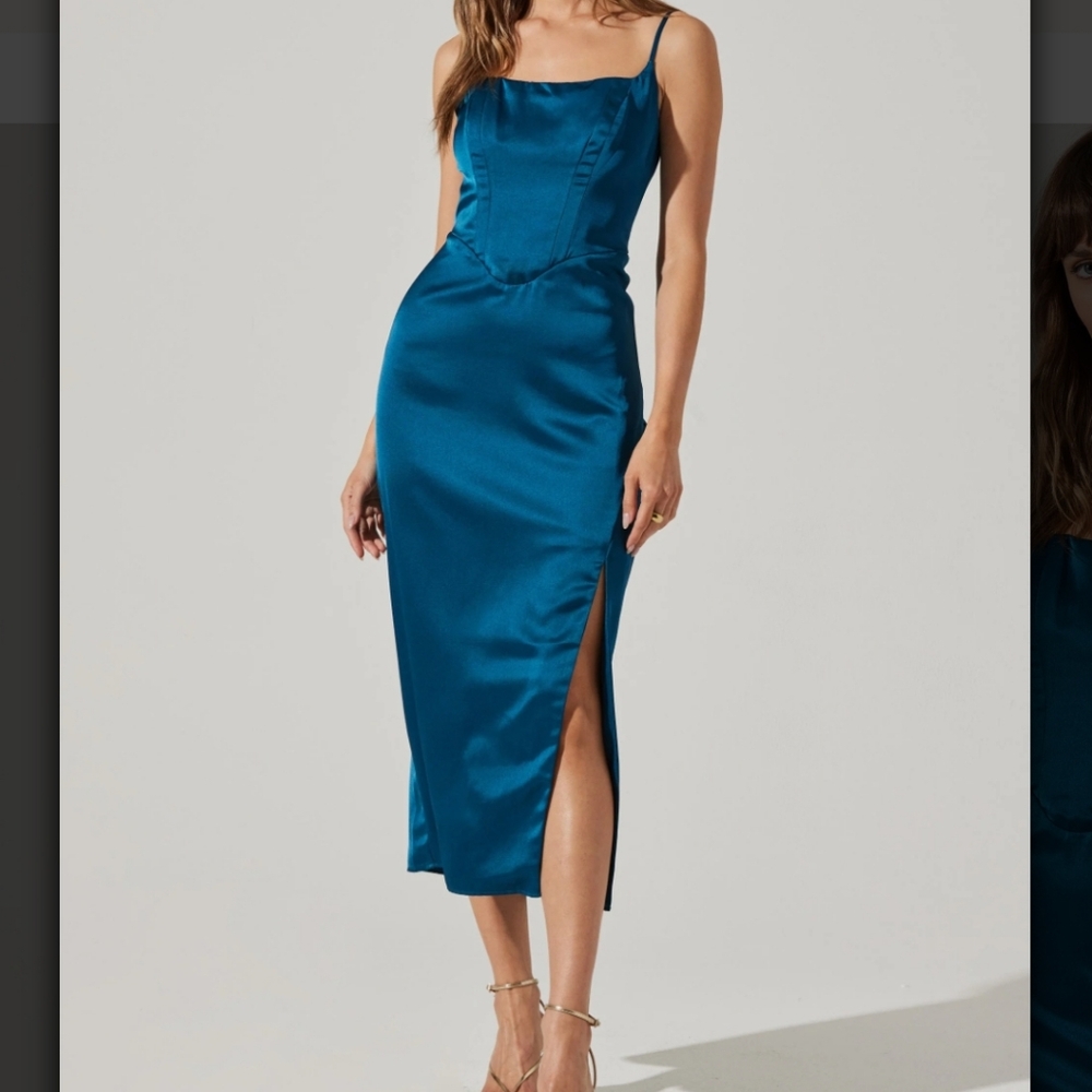 New with tags ASTR The Label Satin Corset Dress with Slit
